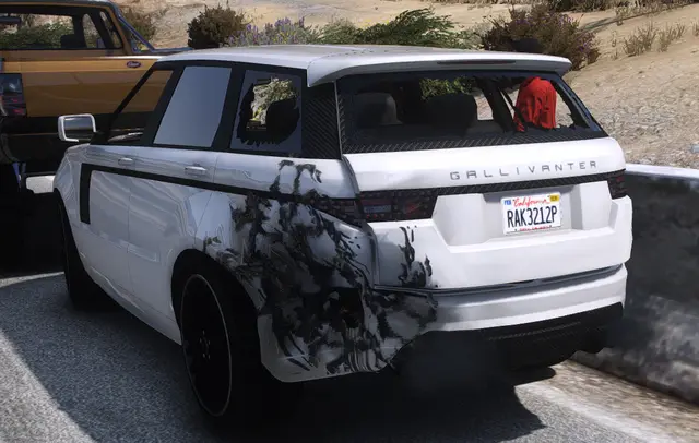 A white SUV with front-end collision damage